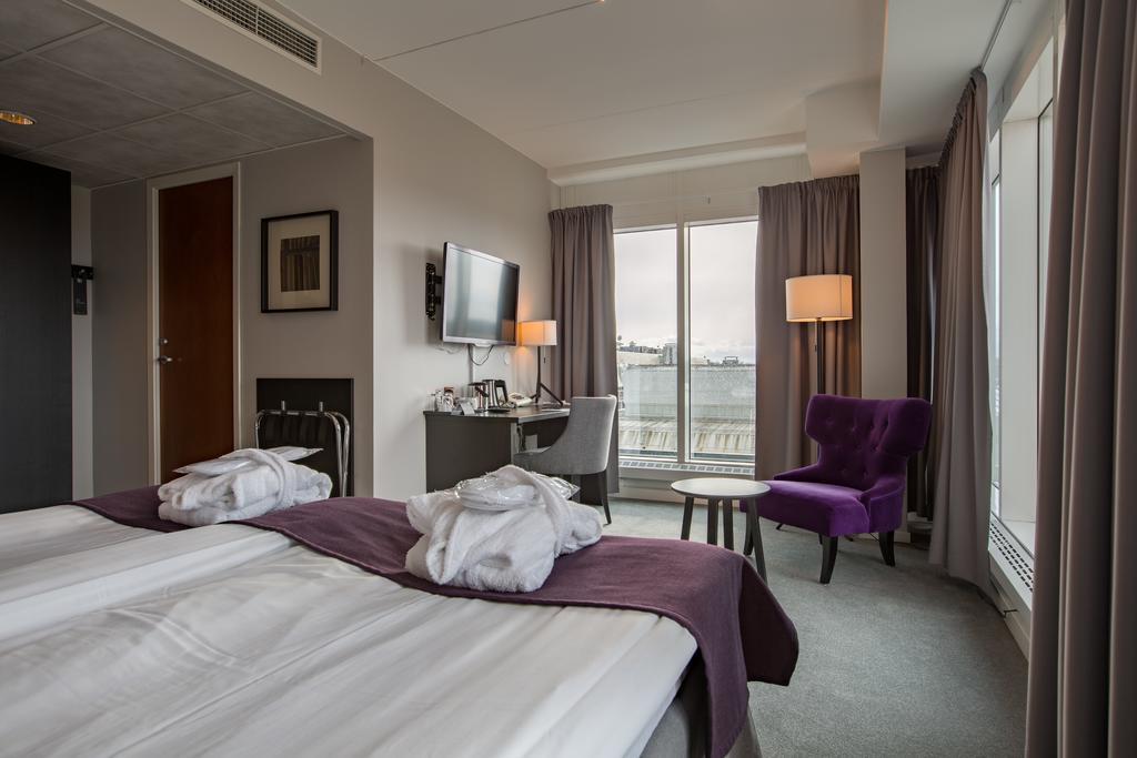 וסטרוס Best Western Plus Hotel Plaza מראה חיצוני תמונה